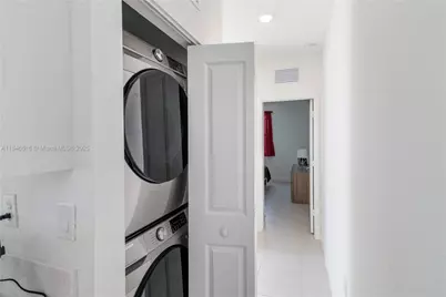 13612 SW 184th Ln, Miami, FL 33177 - Photo 15