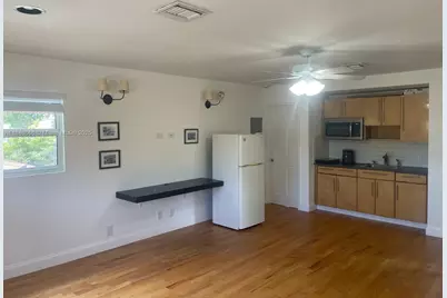 258 SW 1st Ct #258, Dania Beach, FL 33004 - Photo 5