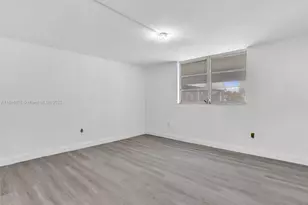 3725 NE 169th St, North Miami Beach, FL 33160 - Photo 39