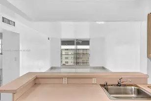 3725 NE 169th St, North Miami Beach, FL 33160 - Photo 21