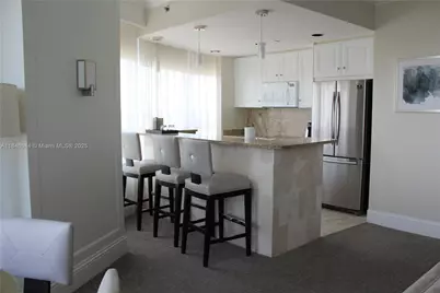 4401 Collins Ave #1915/1917, Miami Beach, FL 33140 - Photo 11