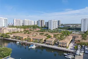 2861 NE 185th St, Aventura, FL 33180 - Photo 27