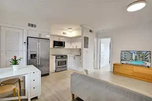 924 SE 2nd St, Fort Lauderdale, FL 33301 - Photo 1