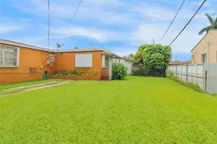 3600 NW 19th Terrace, Miami, FL 33125 - Photo 3