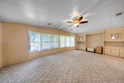 5298 NW 4th Ter, Deerfield Beach, FL 33064 - Photo 9