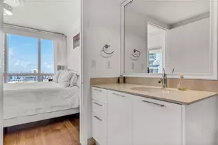 400 Alton Rd, Miami Beach, FL 33139 - Photo 31