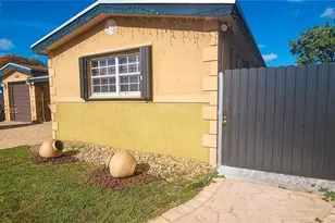 2649 Bahama Dr, Miramar, FL 33023 - Photo 3