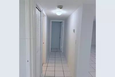 2750 W 76th St #104, Hialeah, FL 33016 - Photo 9