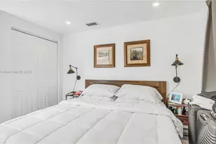 781 NE 162nd St, Miami, FL 33162 - Photo 21