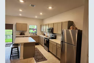 880 NW 3rd Way #880, Pompano Beach, FL 33060 - Photo 5