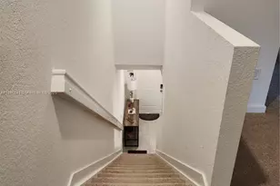 880 NW 3rd Way, Pompano Beach, FL 33060 - Photo 31