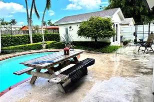 9385 SW 185th St, Cutler Bay, FL 33157 - Photo 7