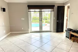 9385 SW 185th St, Cutler Bay, FL 33157 - Photo 23