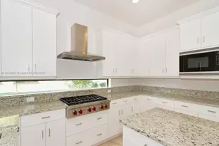 10400 S Barnsley Dr, Parkland, FL 33076 - Photo 37