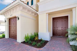 10400 S Barnsley Dr, Parkland, FL 33076 - Photo 5