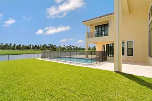 10400 S Barnsley Dr, Parkland, FL 33076 - Photo 13