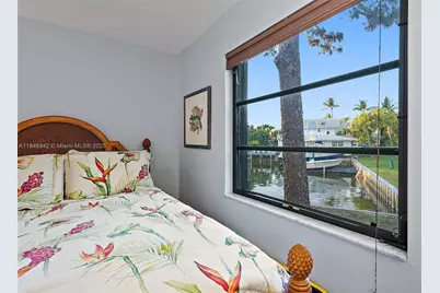 934 Penn Trl, Jupiter, FL 33458 - Photo 41