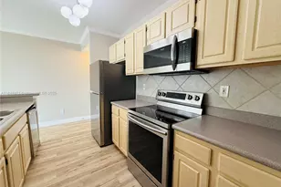 2665 SW 37th Ave, Miami, FL 33133 - Photo 5