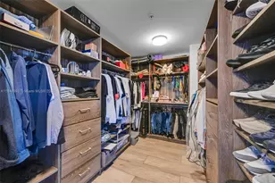 17111 Biscayne Blvd, North Miami Beach, FL 33160 - Photo 15