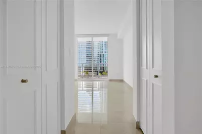 901 Brickell Key Blvd #805, Miami, FL 33131 - Photo 11