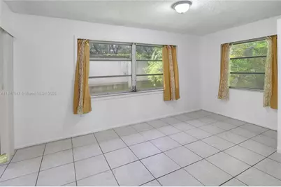 12020 NW 34th Pl, Sunrise, FL 33323 - Photo 17