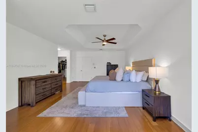 7301 NW 107th Pl, Doral, FL 33178 - Photo 11