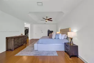 7301 NW 107th Pl, Doral, FL 33178 - Photo 11