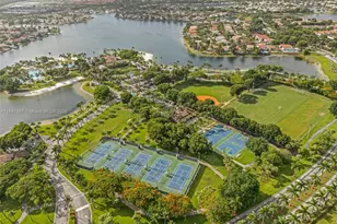 7301 NW 107th Pl, Doral, FL 33178 - Photo 29