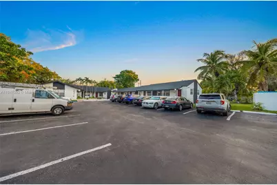 2314 Polk St, Hollywood, FL 33020 - Photo 7