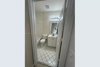 954 NE 42nd Ter, Homestead, FL 33033 - Photo 11