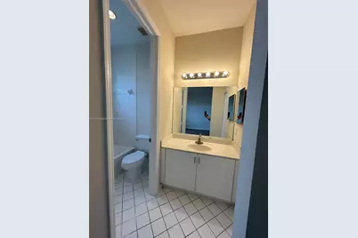 954 NE 42nd Ter, Homestead, FL 33033 - Photo 33