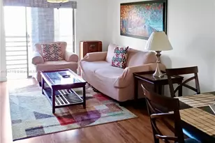 10402 Sunrise Lakes Blvd, Sunrise, FL 33322 - Photo 5