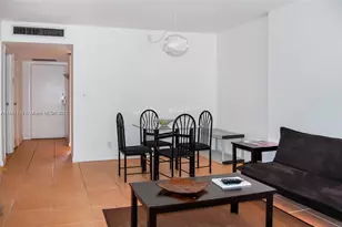 3401 N Country Club Dr, Aventura, FL 33180 - Photo 5