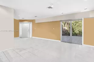 250 NE 212th St, Miami, FL 33179 - Photo 29