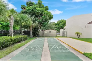 2800 W Sunrise Lakes Dr, Sunrise, FL 33322 - Photo 25