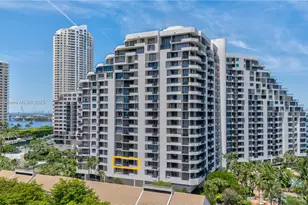 520 Brickell Key Dr, Miami, FL 33131 - Photo 1