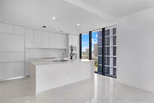 700 NE 24th St, Miami, FL 33137 - Photo 17