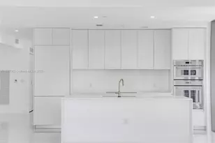 700 NE 24th St, Miami, FL 33137 - Photo 15