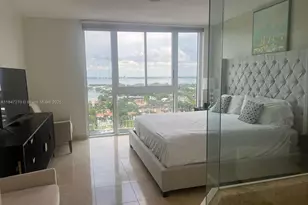 4775 Collins Ave, Miami Beach, FL 33140 - Photo 17