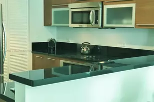 253 NE 2nd St, Miami, FL 33132 - Photo 25