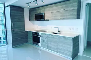 650 NE 32nd St, Miami, FL 33137 - Photo 5