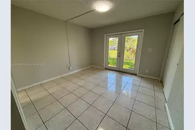 7921 NW 44th Ct #2, Coral Springs, FL 33065 - Photo 9