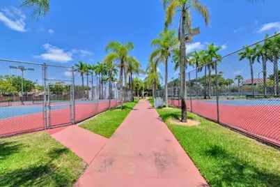 6326 NW 170 Ter, Hialeah, FL 33015 - Photo 35