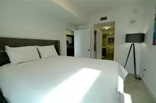 321 NE 26th St, Miami, FL 33137 - Photo 5