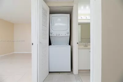 13000 SW 15th Ct #206U, Pembroke Pines, FL 33027 - Photo 19