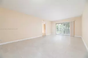 13000 SW 15th Ct, Pembroke Pines, FL 33027 - Photo 5