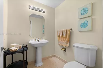 733 Crandon Blvd #405, Key Biscayne, FL 33149 - Photo 7