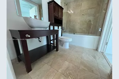 350 S Miami Ave #1907, Miami, FL 33130 - Photo 17