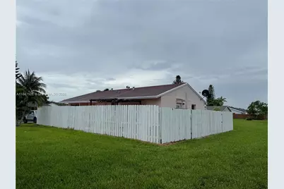 13821 SW 42nd Ter, Miami, FL 33175 - Photo 37