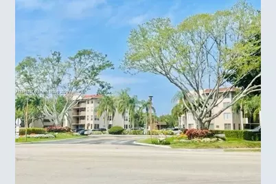 1811 Sabal Palm Dr #208, Davie, FL 33324 - Photo 3